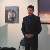 Лекция-презентация «Идеи космизма в философии, науке и искусстве». Ведущий программы – Э.А.Томша, председатель Санкт-Петербургского отделения Международного Центра Рерихов, член союза концертных деятелей России, г.Санкт-Петербург