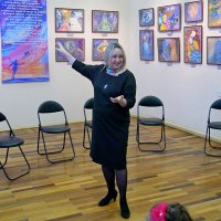 «Небо становится ближе». Закрытие выставки «Мы все из звёздной глубины…»