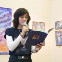«Небо становится ближе». Закрытие выставки «Мы все из звёздной глубины…»
