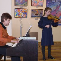 «Небо становится ближе». Закрытие выставки «Мы все из звёздной глубины…»